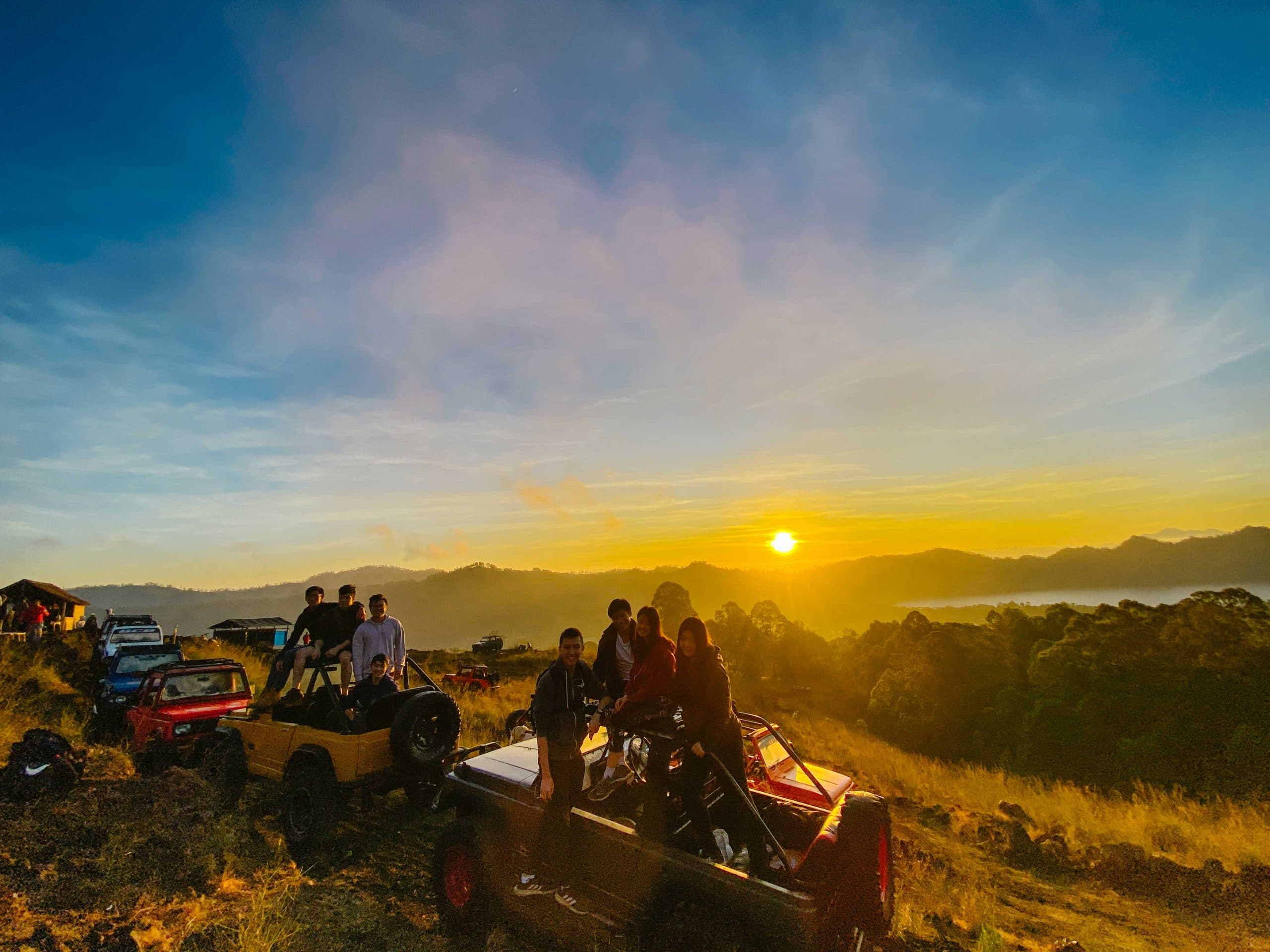 Gili Islands: Private Horseback Riding Tour at Sunrise or Sunset